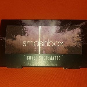 Smashbox Cover Shot: Matte eye ombres a paupieres